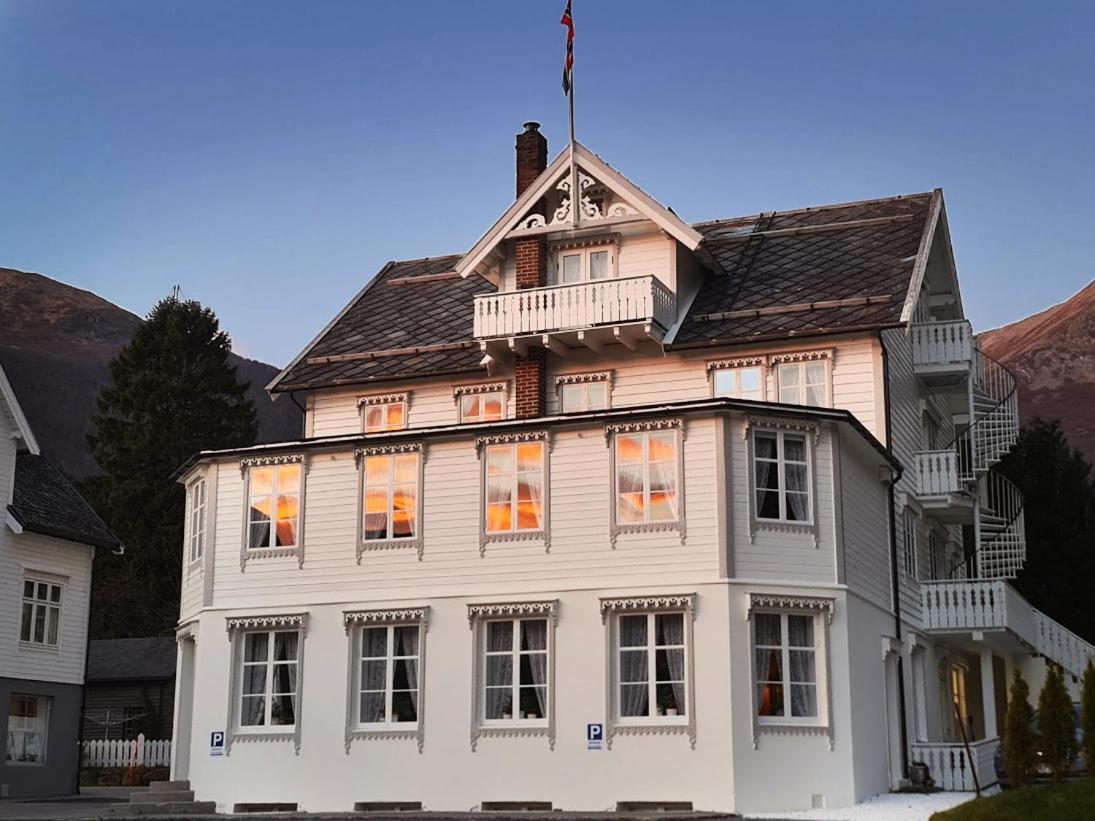 Sylte Hotell, Valldal Zewnętrze zdjęcie